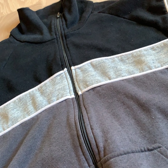 Vintage Foot Locker zip up sweater - Size medium - Picture 4 of 8